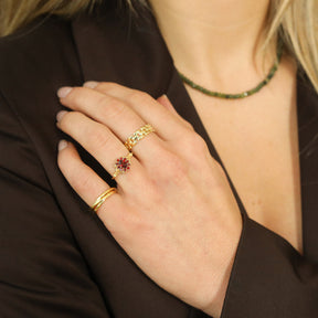 Vintage Garnet Flower ring | 14K Gold